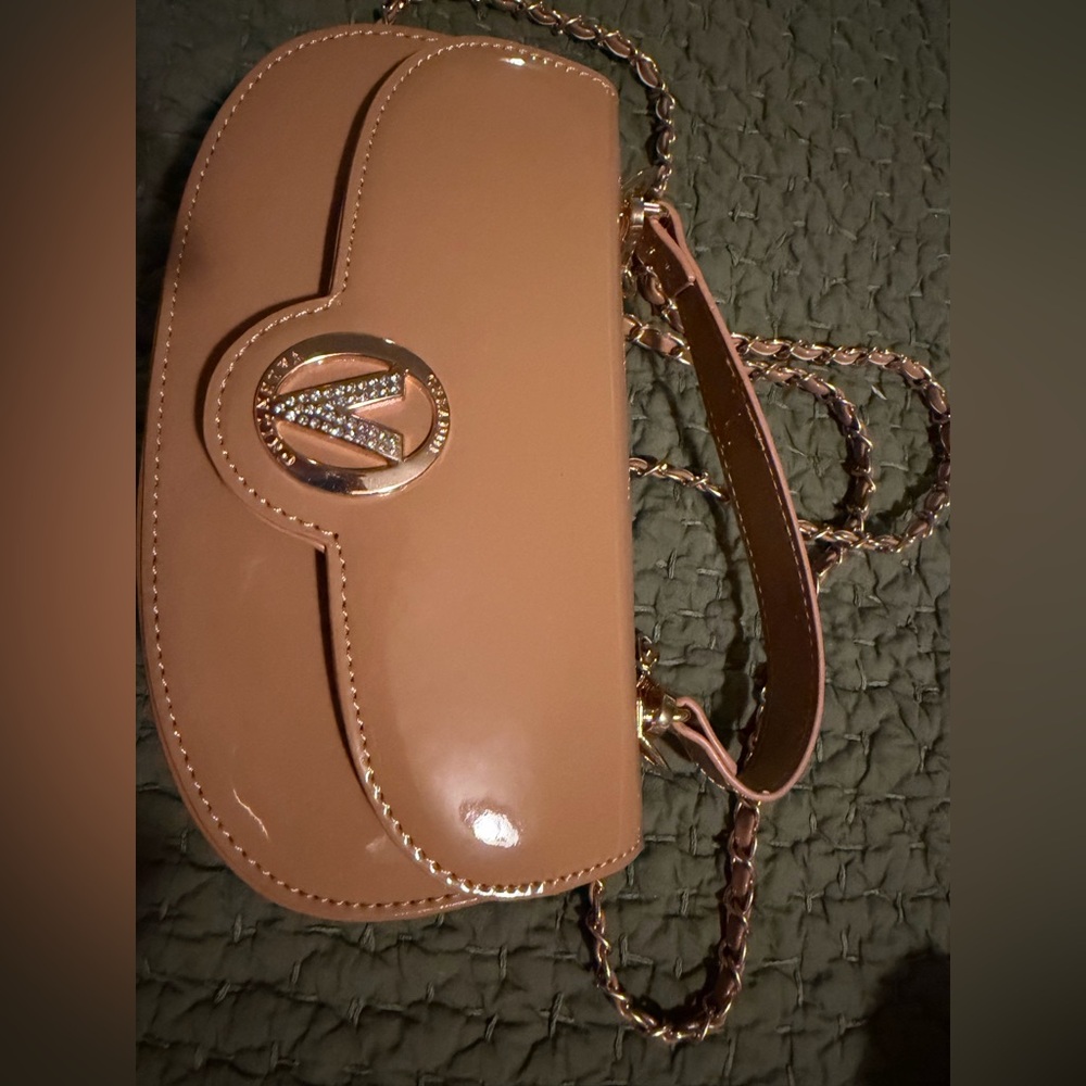 Valentino Orlandi vegan patent leather clutch crossbody bag. NWOT